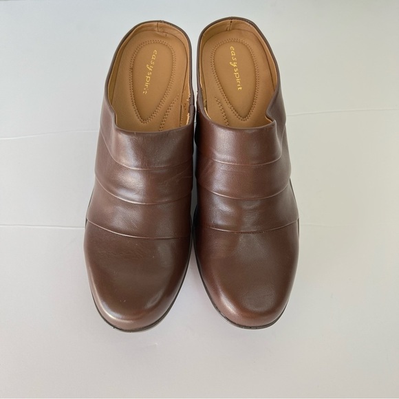 Easy Spirit Women’s  9.5 M Leather Clogs Slip On Mules Brown Heels New - Picture 5 of 9